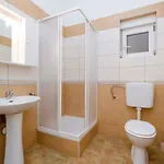 One-bedroom Near Sea 3 公寓 茨里克韦尼察
