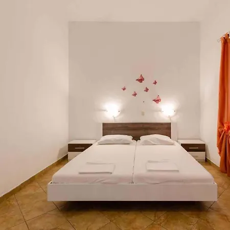 One-bedroom Near Sea 3 Appartamento Crikvenica