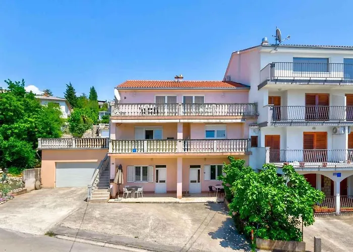 One-bedroom Near Sea 3 Apartment